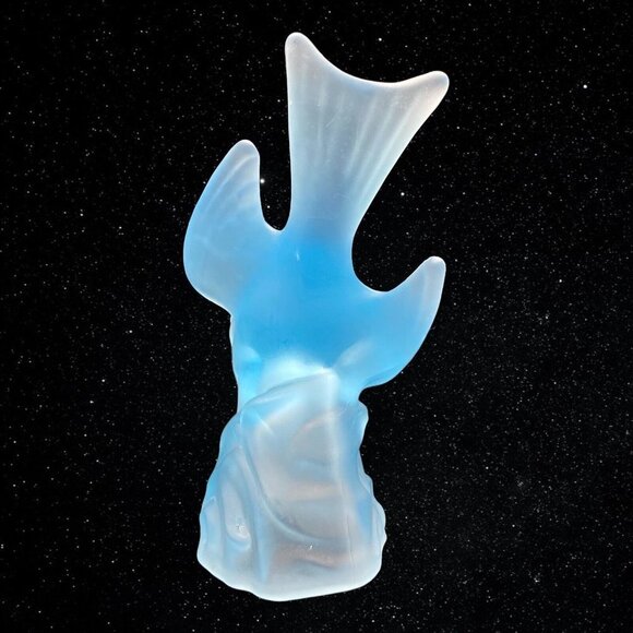 L.E Smith Art Glass Satin Frosted Light Blue Bird Figure 8.75”T 6”W - Picture 7 of 11